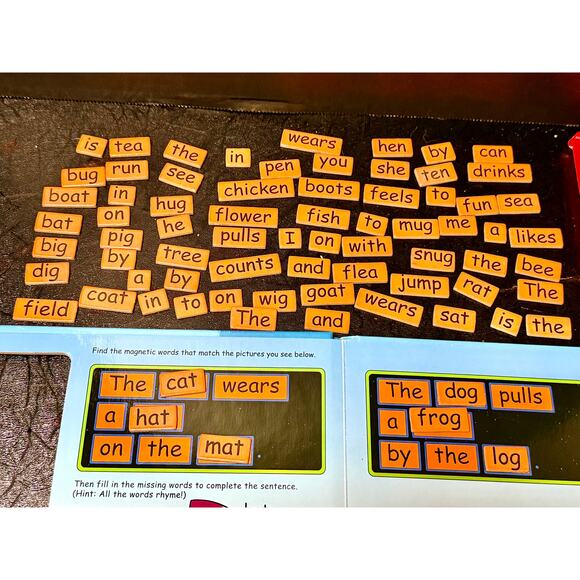 Magnix Word Magic Magnetic Sentence Builder learning book - Picture 4 of 10